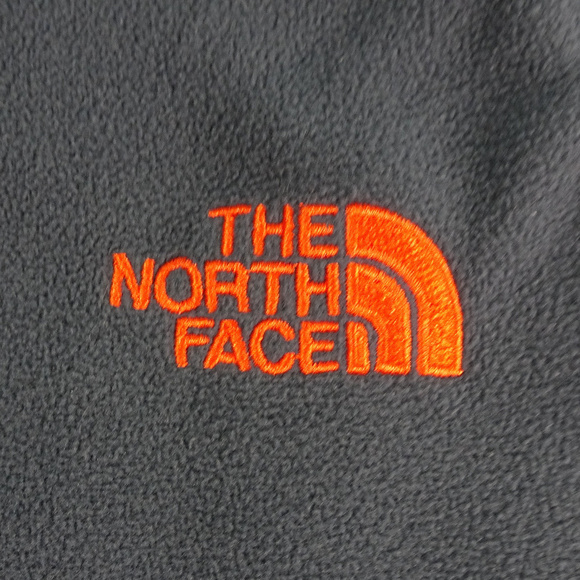 The North Face Quarter Zip L/S Pullover Size Large - Picture 3 of 4